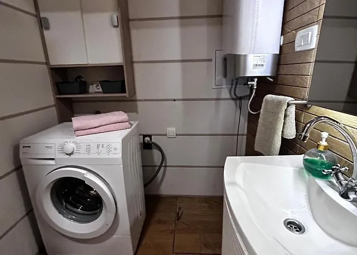 Knox Center 아파트 *