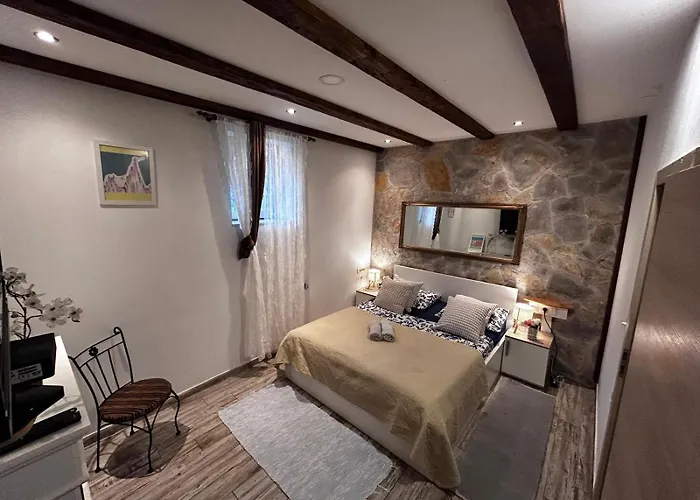 Knox Center 아파트 *