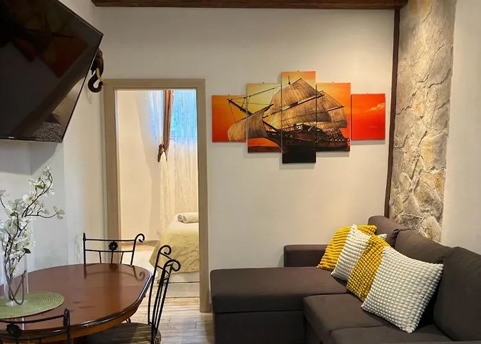 아파트 Knox Center *