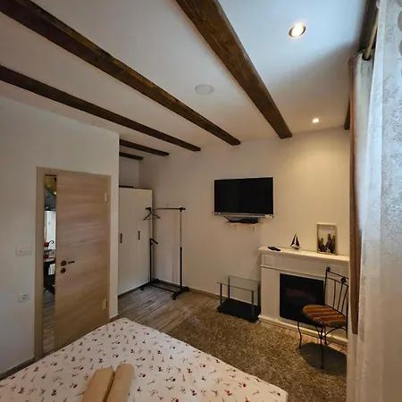 Knox Center Apartamento *